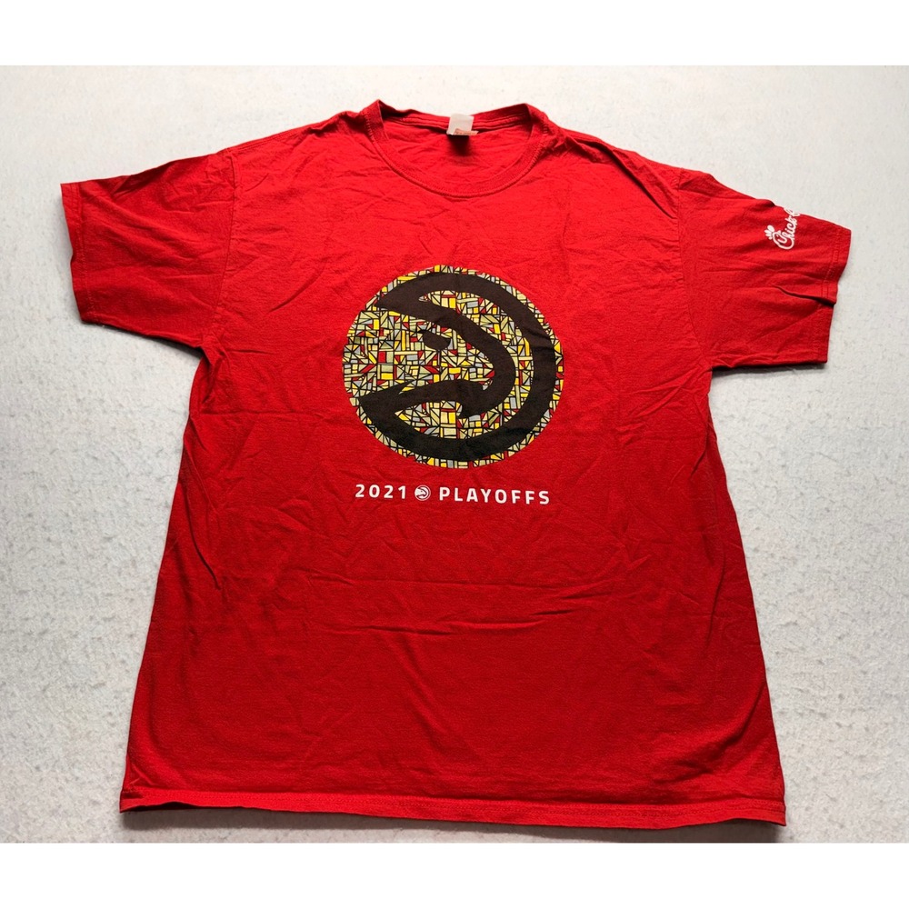 Atlanta Hawks 2021 Playoffs Shirt Mens Large Red NBA Logo Fruit of the Loom